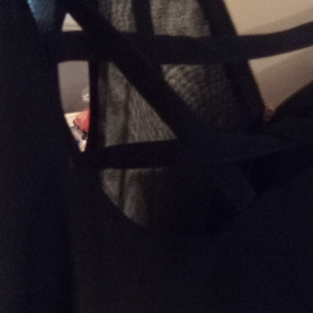 Blouse - Picture 2 of 5